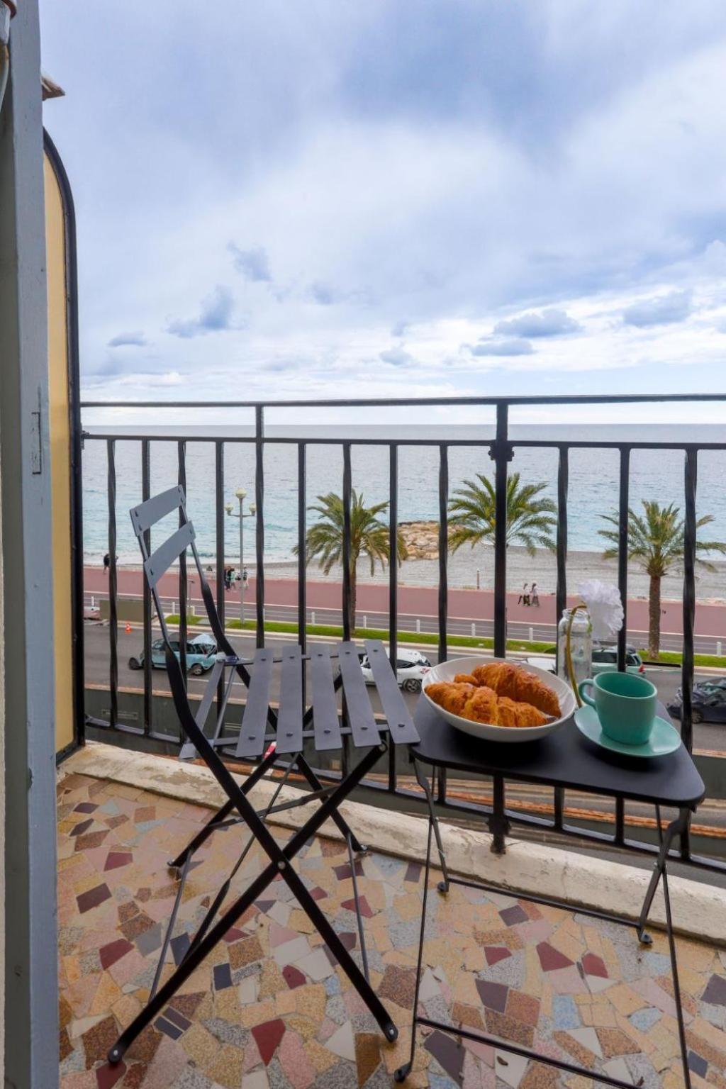 Apartment Villa M-Therese Promenade Anglais By Interhome Ницца Экстерьер фото
