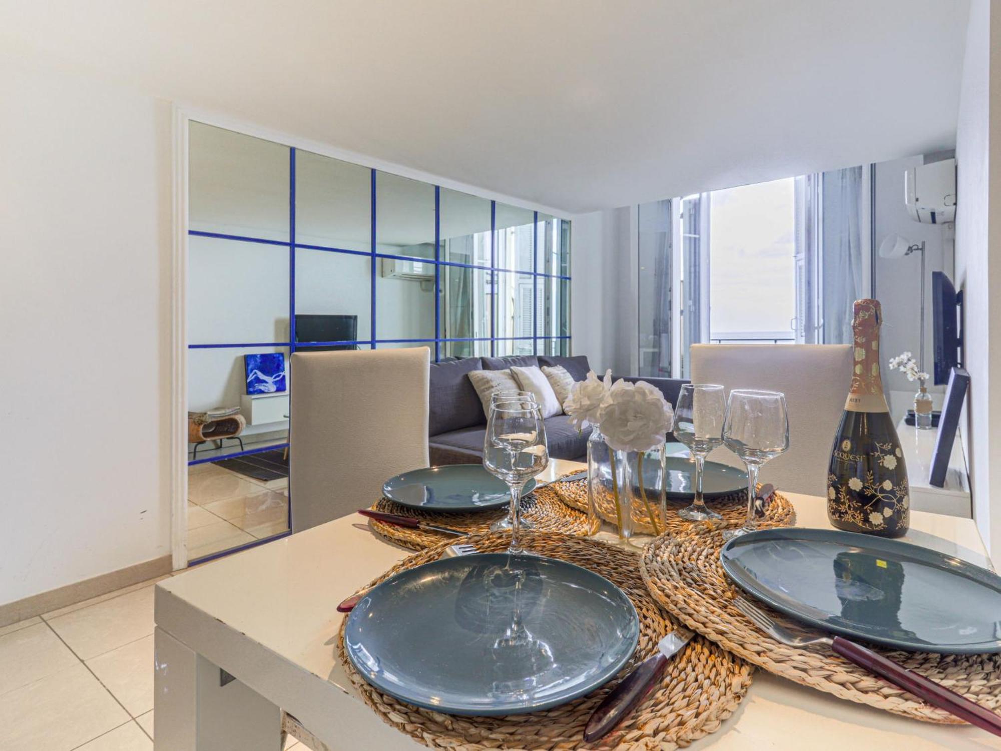 Apartment Villa M-Therese Promenade Anglais By Interhome Ницца Экстерьер фото